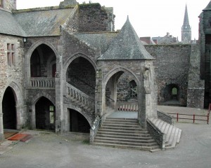 escalier chateau de vitre