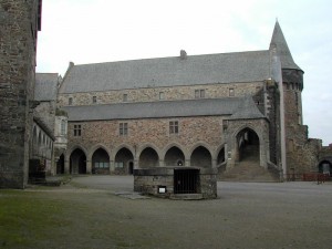 puit cour interne chateau de vitre