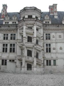 Escalier renaissance du château de Blois baâti sous le règne de François 1er